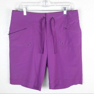 Athleta Breeze Hiking Shorts size: 8